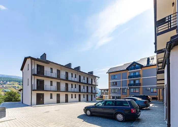 Garda - Breakfast Included In The Price Restaurant Free Parking Mountain View Kitchen In The Apartment Separate Entrance Буковель